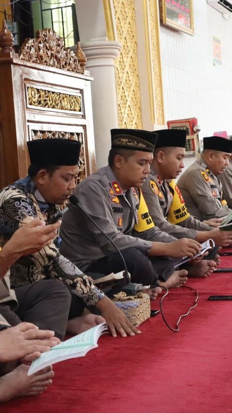 Ratusan Personel Polres Kampar Doa Bersama Harap Pemilu Hasilkan Pemimpin Amanah