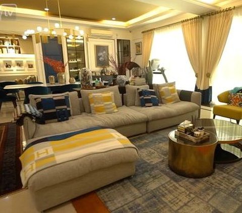 Luxury Showdown: Luna Maya's House VS Maxime Bouttier, Like Earth and Sky?