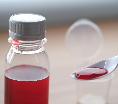 Cannot Give Over-the-Counter Cough Medicine to Children Under 2 Years Old