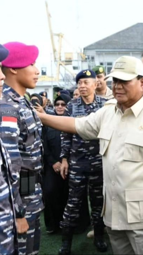 Ini Jajaran Prajurit Terbaik Marinir TNI AL, Salaman sama Menhan, Siap Berangkat Tugas ke Zona Berbahaya 