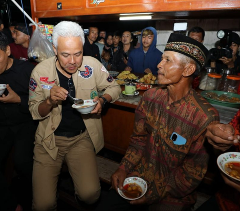 Berkali-kali Kampanye di Jateng, Hasil Survei Poltracking Ungkap Suara Ganjar-Mahfud Malah Turun