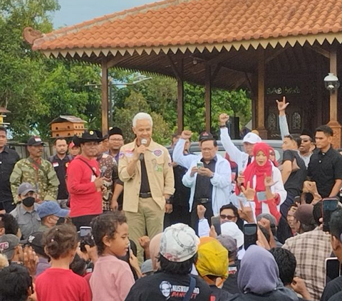 Berkali-kali Kampanye di Jateng, Hasil Survei Poltracking Ungkap Suara Ganjar-Mahfud Malah Turun