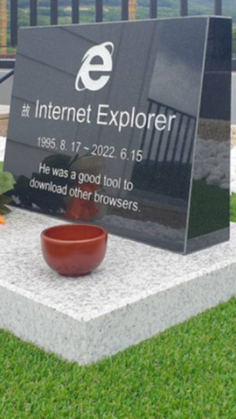 Take a look! There's an Internet Explorer Graveyard in South Korea ...