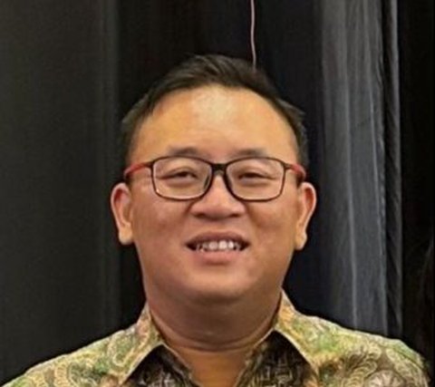 Child Breaks Iron Man Action Figure Worth Over $2300 in Indonesia