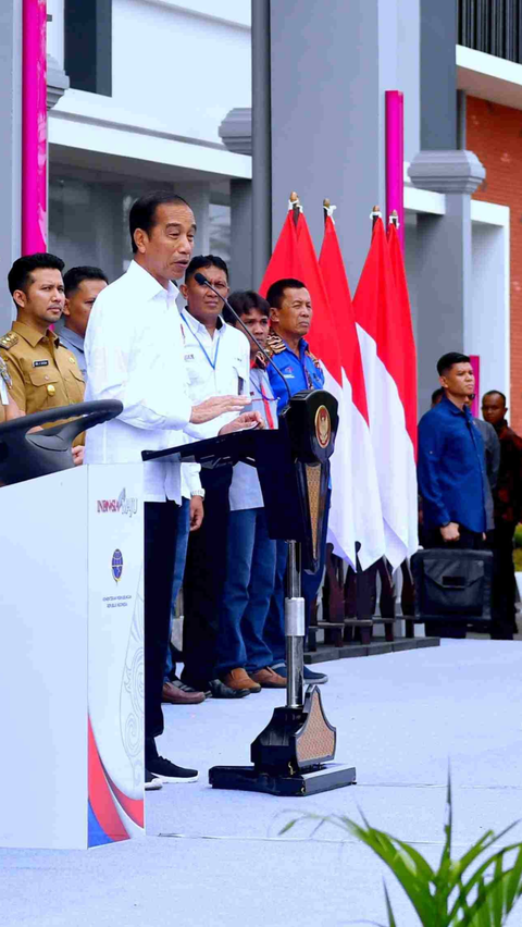 Jokowi Resmikan 4 Terminal Tipe A di Jateng dan Jatim: Image Premannya Sudah Hilang