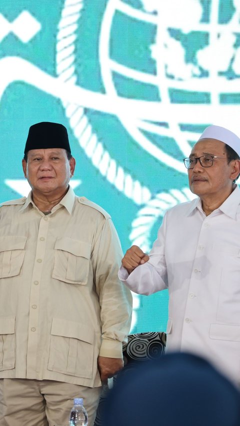 Prabowo Silaturahmi ke Ponpes Genggong Situbondo, Didoakan Jadi Presiden