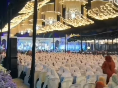 Luxurious Wedding in Madura with the Concept of Palestine, Mosque Al Aqsa Decor Made for 3 Months