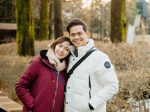 Foto-foto Keseruan Surya Insomnia dan Keluarga Liburan ke Korea Selatan, Bikin Istri dan Anak-anak Happy