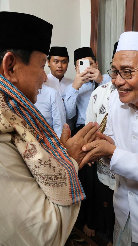 Prabowo Dinobatkan Sebagai Sahabat Santri Indonesia