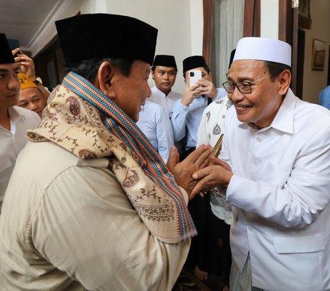 Prabowo Dinobatkan Sebagai Sahabat Santri Indonesia