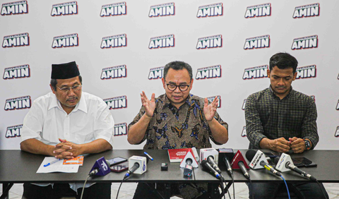 Kubu Anies dan Ganjar Bangun Komunikasi<br>