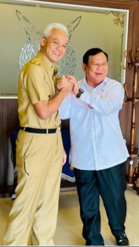 Beda Program Ganjar dan Prabowo Versi Sekjen PDIP