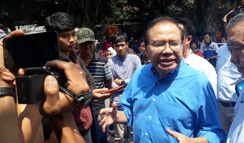 Herdi mengaku mendapat kabar Rizal Ramli sempat dirawat di RSCM sejak dua pekan lalu. Namun Herdi belum mengetahui apa yang menyebabkan Rizal Ramli dirawat di RSCM.