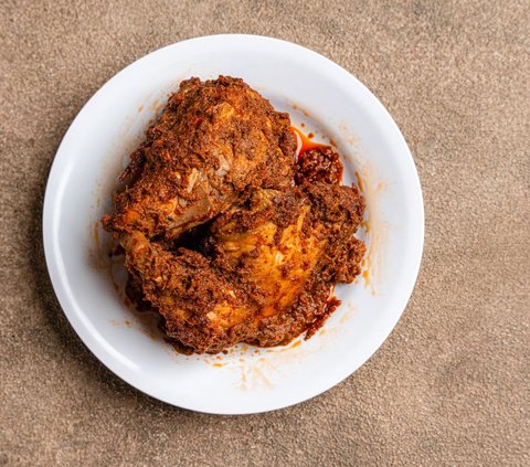 Fried Chicken with Javanese Sour Sauce, Warm Meal for Your Beloved