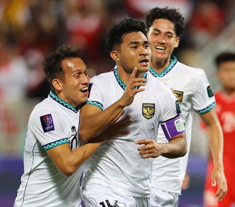 Timnas Indonesia berhasil memetik kemenangan penting dalam pertandingan kedua Grup D Piala Asia 2023, pada Jumat (19/1/2023). Berhadapan dengan Timnas Vietnam, pasukan Garuda menang dengan skor tipis 1-0. REUTERS/Ibraheem Al Omari