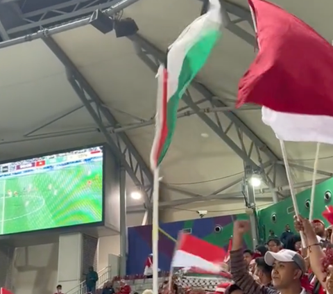Menggema di Stadion, Momen Supporter Indonesia Serukan Yel-yel 'Free Palestina' di Piala Asia 2023