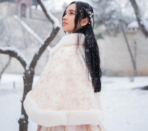 Potret Lyodra Pakai Hanbok di Korea Selatan, Cantik dengan Vibes ala Putri Kerajaan