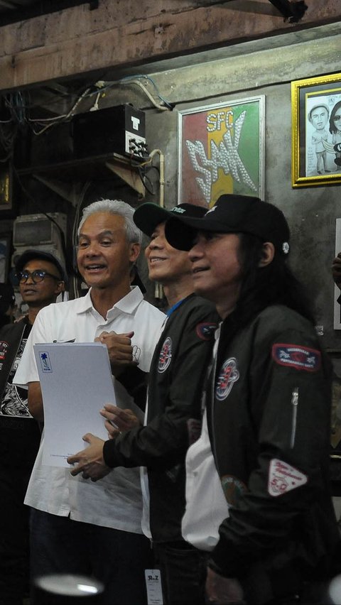 FOTO: Momen Slank Resmi Dukung Ganjar-Mahfud di Pilpres 2024, Abdee Blak-blakan Mundur sebagai Komisaris Telkom