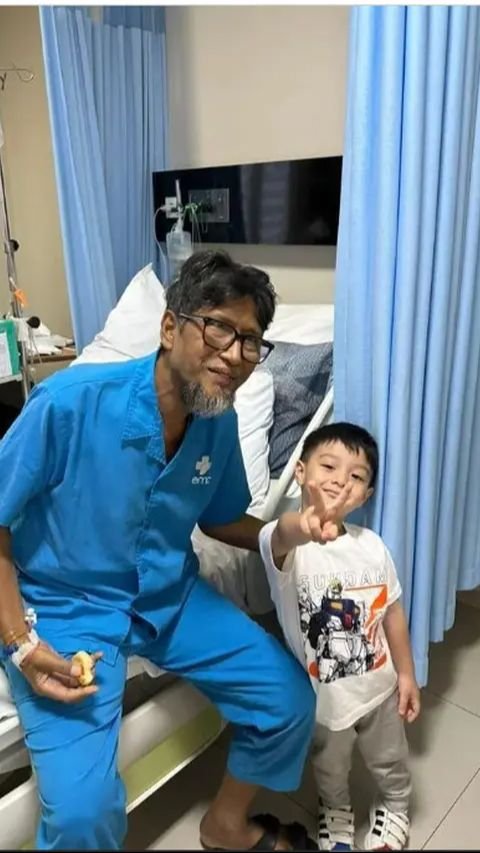 Innalillahi, Condolences from Ammar Zoni as His Father Passes Away Due to Cancer