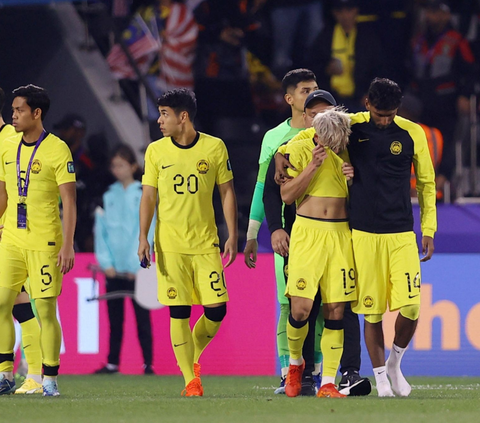 FOTO: Tangis Malaysia Tersingkir dari Piala Asia 2023 usai Dibobol Bahrain di Menit-Menit Terakhir
