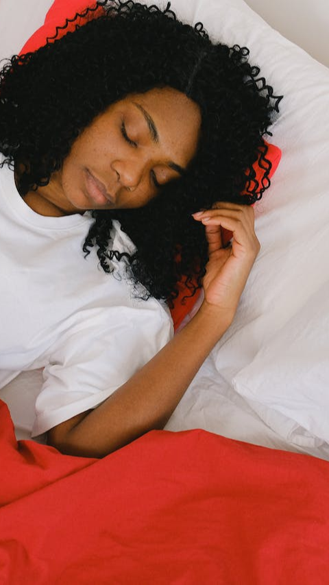 5 Kebiasaan Tidur yang Bisa Buat Awet Muda, Penting Dilakukan untuk Cegah Penuaan Dini