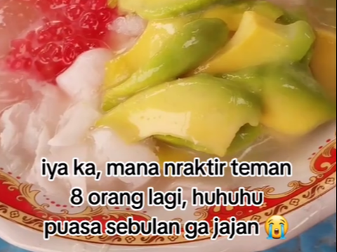 Wanita Ini Tak Sadar Harga Es Oyen yang Dipesannya Capai Rp50 Ribu per Porsi, Langsung Tak Nafsu Makan