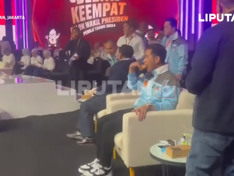 Gibran Eats Donuts and Bananas During Vice Presidential Debate Break, Offers Some to Anies' Wife