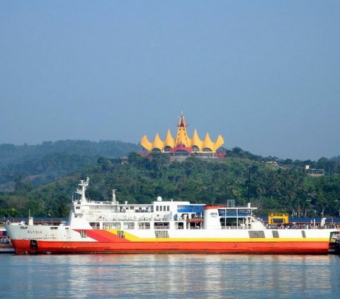 Jadi Titik Nol Selatan Sumatra, Ini Fakta Menarik Menara Siger Kebanggaan Warga Lampung