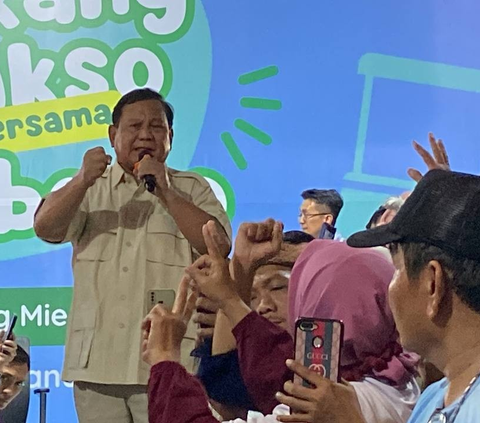 Prabowo Hormat Bertemu Pedagang Bakso di Bekasi: Saya Tidak Rela Lihat Rakyat Hidup Susah