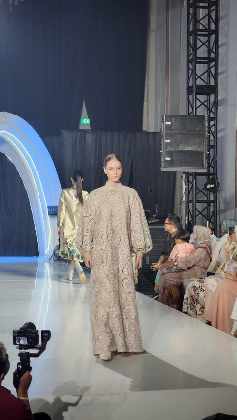 Collection of Elegant Attire 'A Walk To Remember', Inspired by the Beauty of Morocco