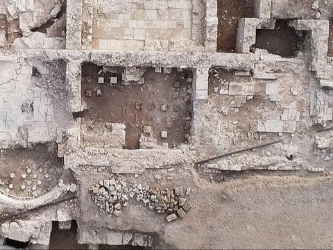 Archaeologists Discover Ancient Temple in Greece Complete with 'Sacrifice' Area