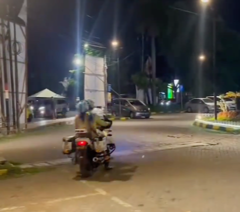 Viral Ibu Hamil di Sidoarjo Ngidam Naik Motor Polisi, Dibonceng Keliling Kota