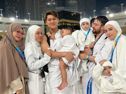 Sambil Tersenyum Manis, Lesti Bersama Rizky Billar Bisa Kembali Lagi Umrah 'Alhamdulillah Bahagia Kembali ke Tanah Suci'