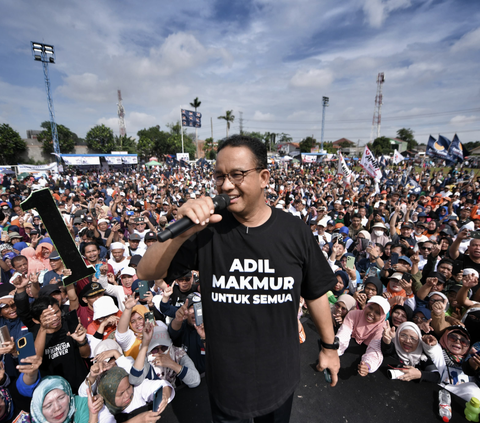 Anies Balas Kritikan Gibran soal Botol Plastik di Debat Cawapres: Bisikannya Salah Itu