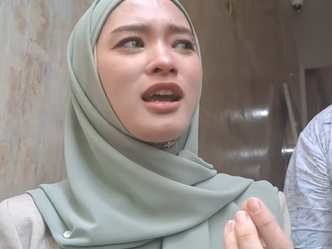 Inara Rusli's Tears Break, Does Virgoun Want to be Imprisoned?