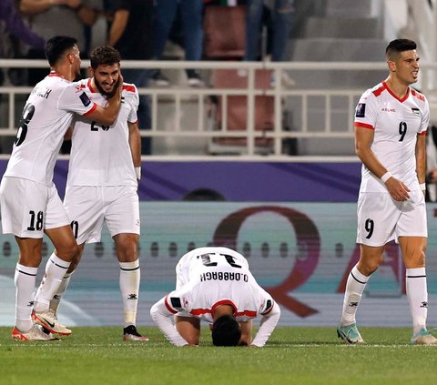 FOTO: Cetak Sejarah, Palestina Lolos ke 16 Besar Piala Asia Usai Bantai Hong Kong 3-0