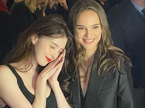 Potret Cantik Bintang Drakor Han So Hee Foto Bareng Natalie Portman 'Dreams Come True'