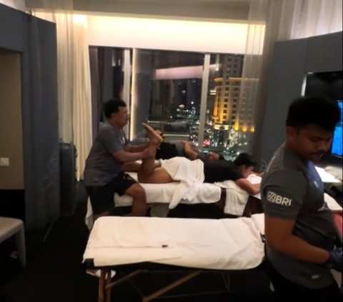 Tak Banyak yang Tahu, Ini Dia Sosok Masseur Timnas Indonesia yang Punya Peran Penting