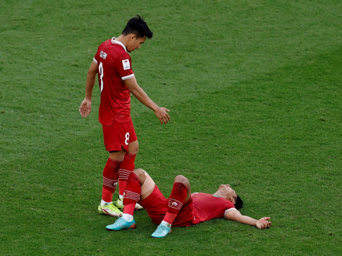 FOTO: Momen Sengit Indonesia Vs Jepang di Laga Terakhir Grup D Piala Asia 2023, Gol Penalti & Bunuh Diri Antar The Samurai Blues ke 16 Besar