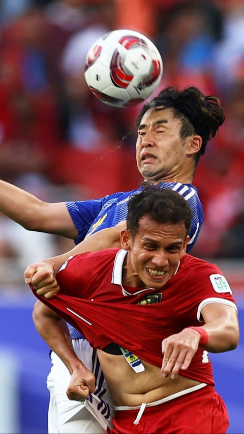 FOTO: Momen Sengit Indonesia Vs Jepang di Laga Terakhir Grup D Piala Asia 2023, Gol Penalti & Bunuh Diri Antar The Samurai Blues ke 16 Besar