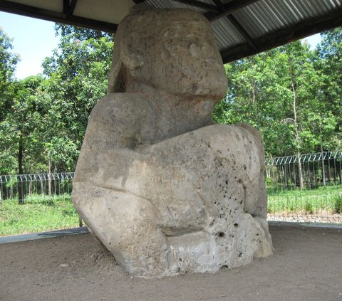 Menelusuri Arca Tanjung Telang, Simbol Manusia yang Hidup Berdampingan dengan Gajah