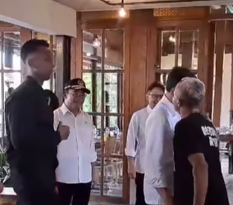 Unexpected Moment: Restaurant Guest Invites Jokowi to Cipika-Cipiki, Netizens Say: 