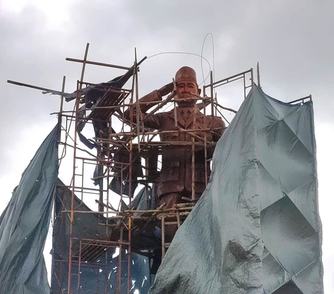 Patung Bung Karno di Banyuasin Mendapat Kritikan dari Dewan Kesenian Sumsel, Ini Alasannya