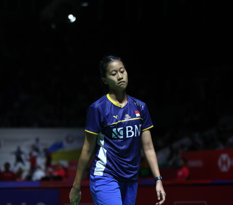 FOTO: Gagal Lolos ke 16 Besar Indonesia Masters 2024, Putri KW Kecewa Dikalahkan Wakil Jepang Natsuki Nidaira