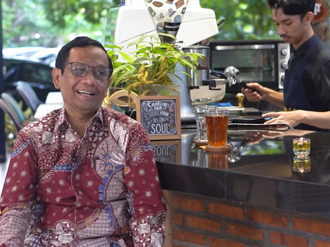 Kehangatan Menteri di Kabinet Jokowi Hilang, Timnas AMIN: Sekarang Berkawan Ada Kepentingan