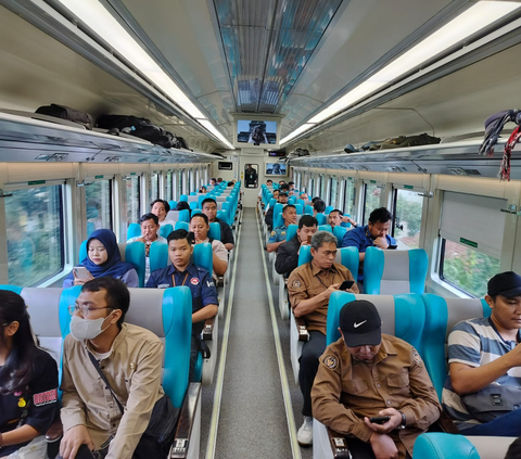 Hindari Kursi Ini di Kereta Api agar Tak Terusik Suara Lalu Lalang Penumpang