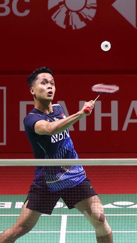 FOTO: Pulangkan Wakil Malaysia, Anthony Ginting Melaju ke Perempat Final Indonesia Masters 2024