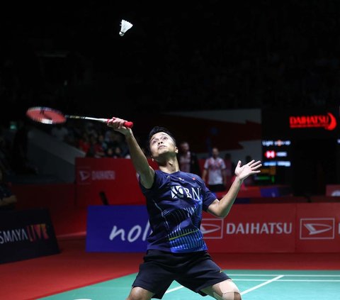 FOTO: Pulangkan Wakil Malaysia, Anthony Ginting Melaju ke Perempat Final Indonesia Masters 2024