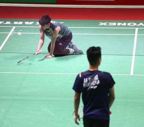 FOTO: Pulangkan Wakil Malaysia, Anthony Ginting Melaju ke Perempat Final Indonesia Masters 2024