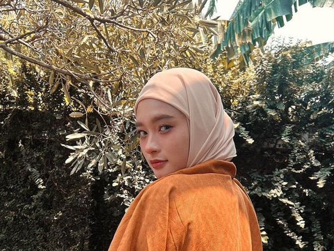 Accused of Removing Hijab, Inara Rusli Gives a Powerful Response
